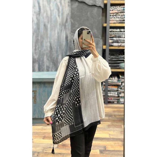 شال وارداتی حاشیه رنگی طرح خالدار