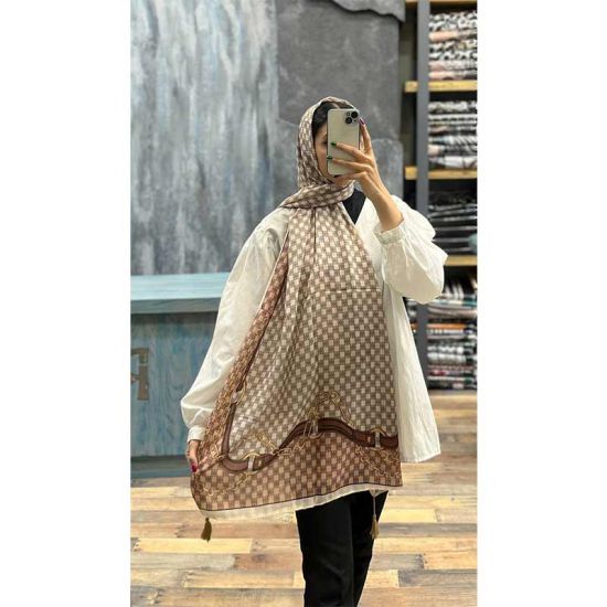 شال وارداتی حاشیه رنگی طرح زنجیردار