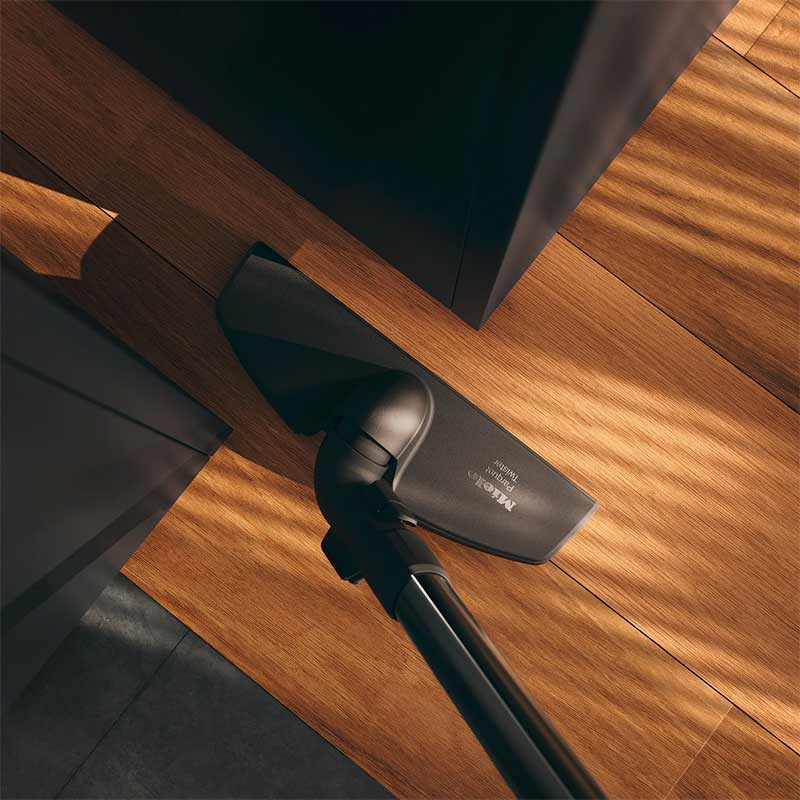 جاروبرقی مخزن دار میله مدل MIELE Blizzard CX1