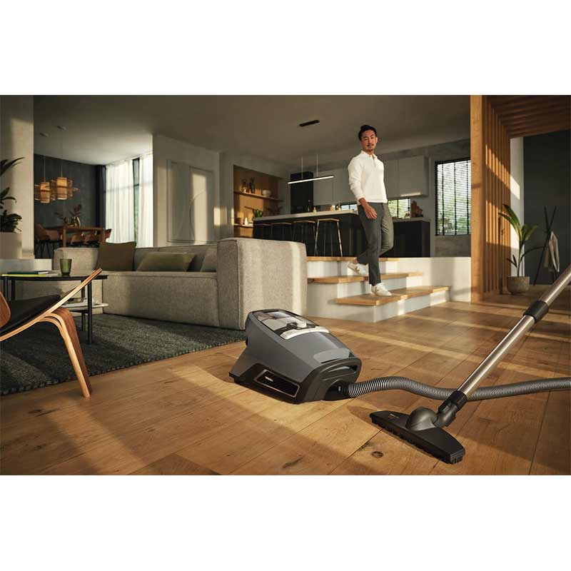 جاروبرقی مخزن دار میله مدل MIELE Blizzard CX1