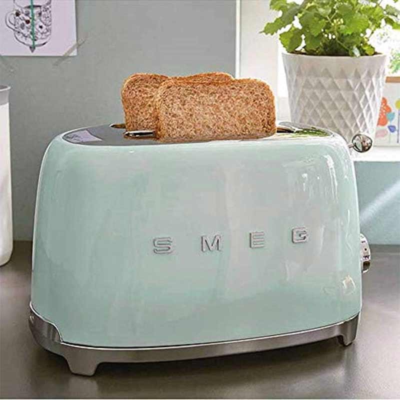 توستر اسمگ مدل SMEG TSF02PG